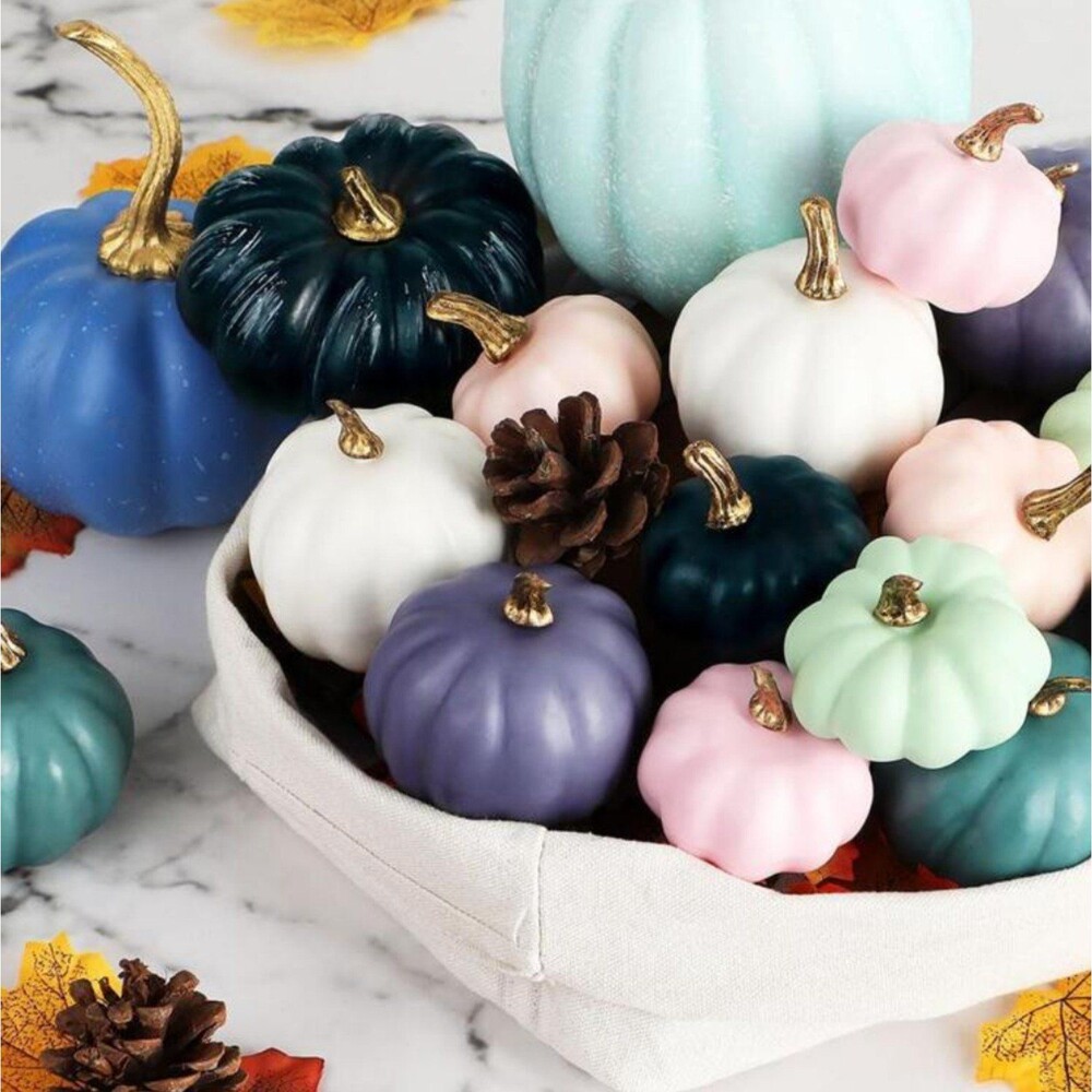 Pack of 17 Artificial Pumpkins NEW